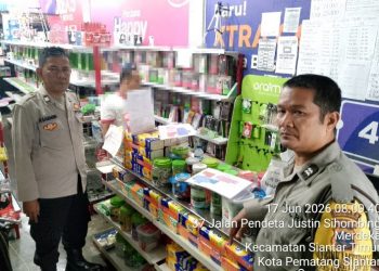 Respon Laporan CC 110, Polsek Siantar Timur Cek TKP Dugaan Pencurian di Jalan Pdt. Justin Sihombing.