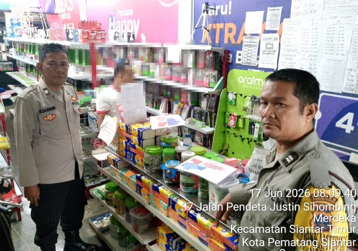 Respon Laporan CC 110, Polsek Siantar Timur Cek TKP Dugaan Pencurian di Jalan Pdt. Justin Sihombing.