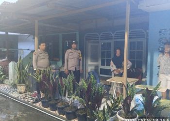 Tinjut Laporan CC 110, Polsek Siantar Selatan Cek TKP Dugaan KDRT.