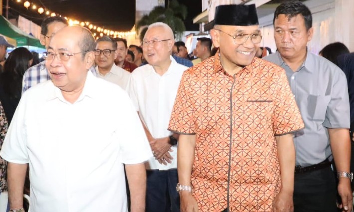 Bupati Simalungun Apresiasi Penguatan UMKM & Ekonomi Kerakyatan di Acara Pembukaan Street Food Jilid 3 Kota Tua Gorontalo.