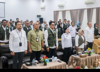 Wali Kota Pematangsiantar Wesly Silalahi, SH, MKn Diwakili Oleh Staf Ahli Bidang Pemerintahan Dra. Happy Oikumenis Daely Buka kegiatan Peringatan Hari Lingkungan Hidup Tahun 2026 Serta Sosialisasi & Pengukuhan Kader Lingkungan Hidup Kota Pematangsiantar Tahun 2026.