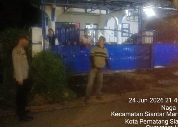 Polsek Siantar Martoba Respon Cepat Cek TKP Keluhan Warga Jalan Asrama Martoba.