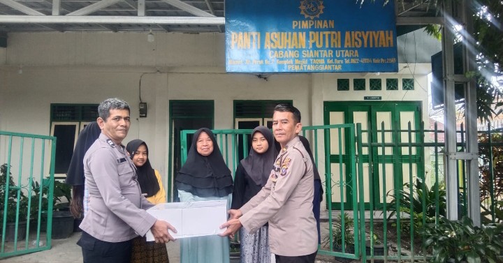 HUT Bhayangkara Ke - 80 Dari Kapolres Pematangsiantar Peduli Ke Panti Asuhan.