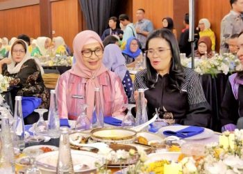 Dukung Lahirnya Perempuan Muda Berprestasi, Bupati Simalungun & Ketua TP PKK Hadiri Grand Final Putri Otonomi Indonesia 2026.
