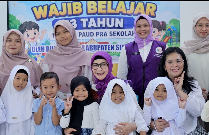 Bunda PAUD Simalungun Gaungkan Wajib Belajar 13 Tahun: PAUD Jadi Fondasi Masa Depan Anak Bangsa.