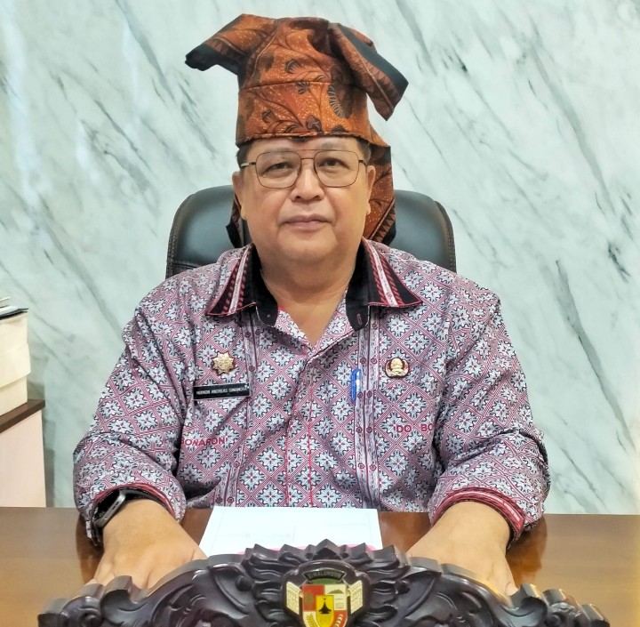Sekretaris Daerah Mixnon Andreas Simamora.