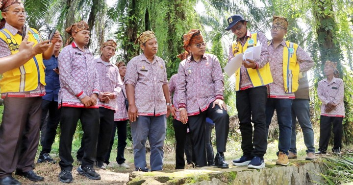 Tinjau Bendungan Irigasi DI Bahilang, Bupati Simalungun Pastikan Perbaikan Segera Dilakukan Untuk Dukung Swasembada Pangan.
