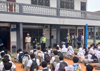 Sat Lantas Polres Pematangsiantar Berikan Himbauan & Dikmas Lantas di SMK Swasta Persiapan.