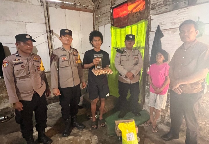 Jumat Berkah, Polsek Siantar Selatan Berikan Bansos Kepada Warga Penyandang Tunarungu & Tunawicara.