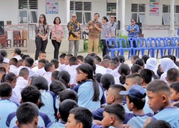 Pemkab Simalungun Dorong Literasi Keuangan Pelajar Melalui Sosialisasi Program Satu Rekening Satu Pelajar.