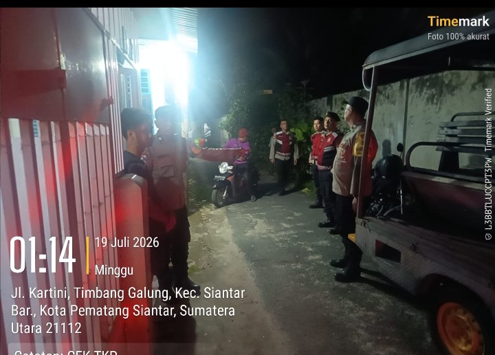 Polsek Siantar Barat Tinjut Laporan Warga di Jalan Kartini.