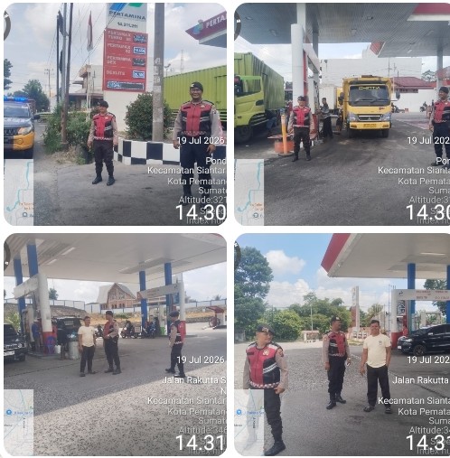 Pastikan Pengisian BBM di SPBU Aman, Sat Samapta Polres Pematangsiantar Laksanakan Pengamanan.