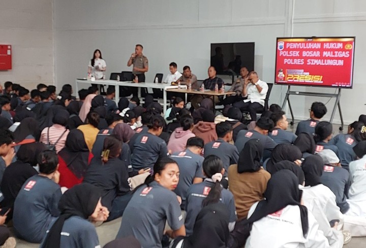 Empat Pilar Fungsi Kepolisian Bersinergi, Polsek Bosar Maligas Edukasi Karyawan PT. Basic Sadar Hukum & Bahaya Narkoba.