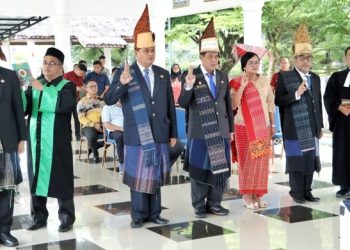 Bupati Simalungun Lantik 5 Pejabat Pimpinan Tinggi Pratama : Perkuat Penyelenggaraan Pemerintahan.
