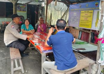 Berikan Himbauan Kamtibmas, Bhabinkamtibmas Polsek Siantar Barat Patroli KBN di Jalan Jawa.
