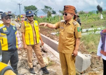 Pemkab Simalungun Kucurkan Anggaran Besar Untuk Pembangunan Infrastruktur di Kecamatan Dolok Silou.