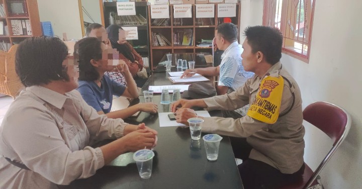 Bhabinkamtibmas Polsek Siantar Martoba Selesaikan Permasalahan Warganya Dengan Problem Solving.