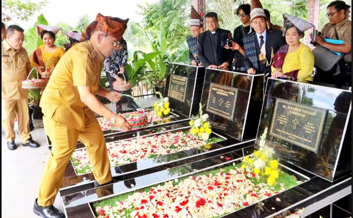 dr. Djasamen Saragih, Putra Pertama Simalungun Bergelar Dokter Kini Makamnya Dipugar & Diresmikan.
