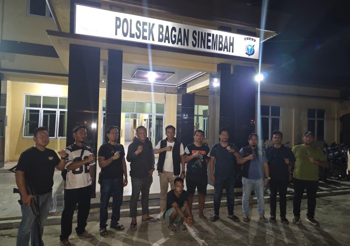 Tak Kenal Batas Wilayah, Tim Jatanras Polres Simalungun Bersama Polsek Gunung Malela Buru Pelaku Curas hingga Provinsi Riau & Berhasil Bekuk Tersangka.