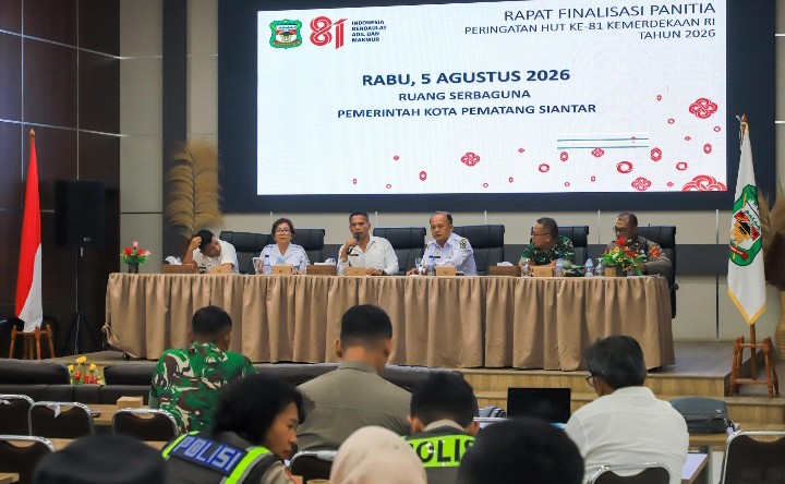 Wali Kota Pematangsiantar Wesly Silalahi, SH, MKn Diwakili Sekda Junaedi Antonius Sitanggang, SSTP, MSi Pimpin Rapat Finalisasi Seluruh Rangkaian Kegiatan Peringatan HUT Ke - 81 Kemerdekaan RI.