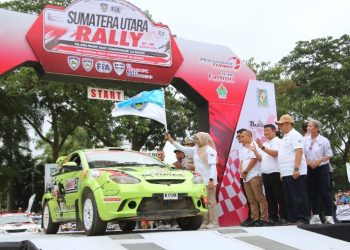 Wali Kota Wesly Silalahi, SH, MKn Diwakili Herlina Selaku Wakil Wali Kota Hadiri Ceremonial Start Sumatera Utara Rally 2026 FIA Asia Pacific Rally Championship (APRC) Round 3 & IMI National Rally Championship Round 4. Ceremonial Start.
