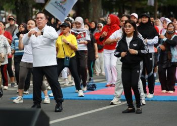 Wali Kota Pematangsiantar Wesly Silalahi, SH, MKn Hadiri Acara Car Free Day (CFD) Rangkaian Peringatan HUT Ke - 81 Kemerdekaan RI.