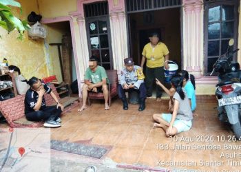 Polsek Siantar Timur Mediasi Pertengkaran Keluarga di Jalan Sentosa Bawah.