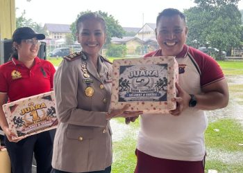 Dari Joget Balon hingga Tarik Tambang, Polres Pematangsiantar Semarakkan HUT Ke - 81 RI Penuh Keceriaan.