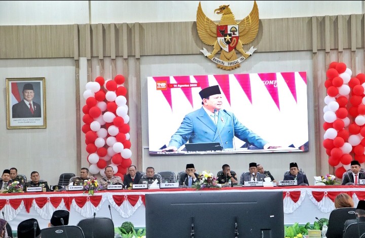 Bupati Simalungun Hadiri Rapat Paripurna DPRD, Simak Pidato Presiden RI.