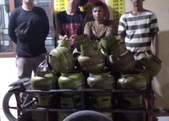 Polsek Bandar Huluan Bekuk Dua Terduga Pelaku Pencurian 34 Tabung Gas LPG 3 Kg.