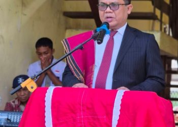 Rektor Universitas HKBP Nommensen Pematangsiantar, Dr. Muktar B. Panjaitan, M.Pd.