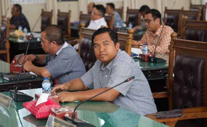 Ketua Fraksi PDI Perjuangan DPRD Kota Pematangsiantar, Immanuel Lingga SH.