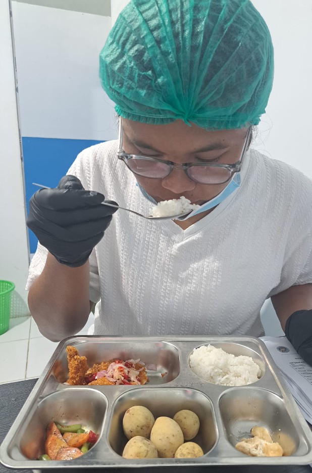 Jaga Piring Makan 8.255 Penerima Manfaat, Polres Simalungun Pastikan Keamanan Pangan di Tiga SPPG Bebas Bahan Berbahaya.