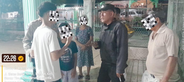 Polsek Siantar Timur Respon Cepat Meredakan Laporan Keributan di Jalan Siatas Barita.