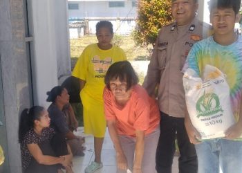 Bhabinkamtibmas Polsek Siantar Selatan Sambang Kamtibmas di Kantor Kelurahan Simalungun.