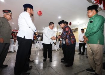 Wali Kota Pematangsiantar Wesly Silalahi, SH, MKn  Menjamu Utusan MUI Pusat & MUI Sumut.