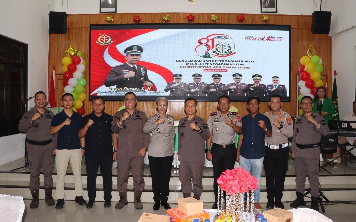 Kapolres Pematangsiantar Beri Surprise Harlah Kejaksaan RI Ke - 81, Perkuat Sinergitas Penegak Hukum.