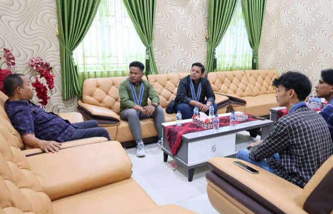 Ketua DPRD Kota Pematangsiantar Timbul Lingga Terima Audiensi GMKI Cabang Pematangsiantar - Simalungun.