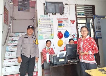 Tingkatkan Silaturahmi, Bhabinkamtibmas Polsek Siantar Marihat Sambang Kamtibmas.