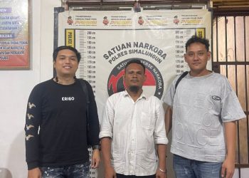 Brantas Narkoba Polsek Gunung Malela Ringkus Pria Paruh Baya, Amankan Sabu di Kebun Sawit Karang Rejo.