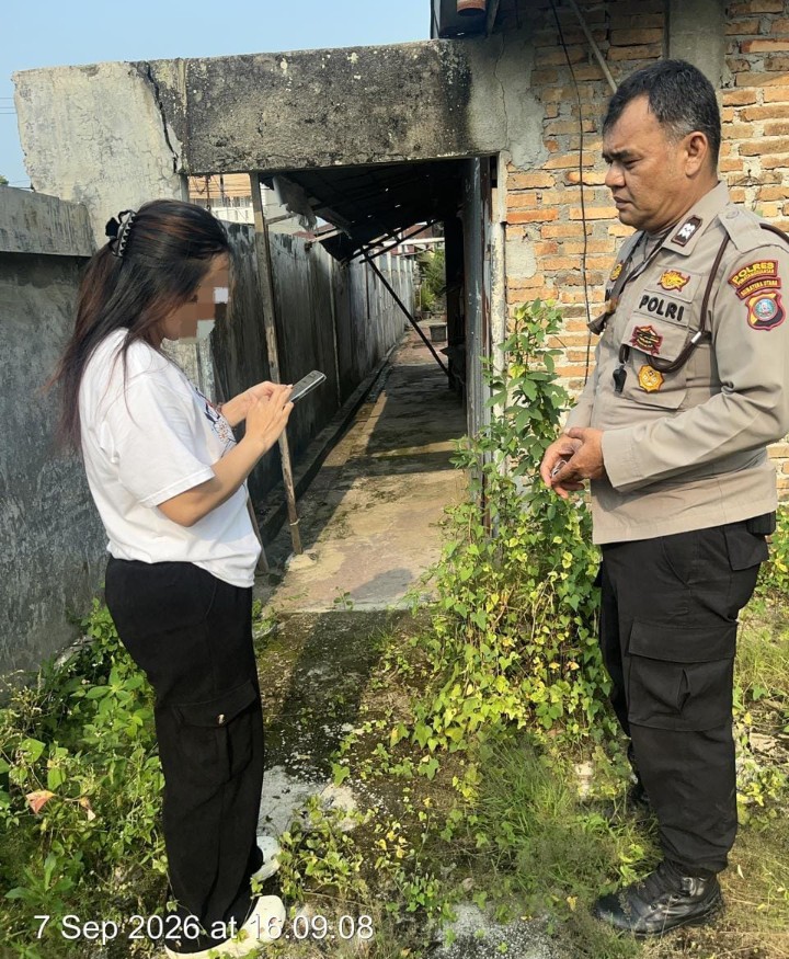 Polsek Siantar Martoba Cek TKP Dugaan Pencurian di Jalan Sumber Jaya.