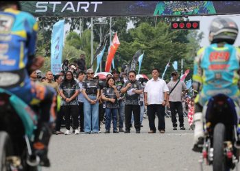Wali Kota Pematangsiantar Wesly Silalahi, SH, MKn Melepas Secara Resmi Para Peserta Wali Kota Cup Siantar Road Race Tahun 2026.