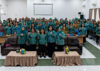 Ketua TP PKK Kota Pematangsiantar Ny Liswati Wesly Silalahi Hadiri Pertemuan Bulanan TP PKK Sekaligus Mempersiapkan Penilaian Lomba Perilaku Hidup Bersih & Sehat (PHBS).