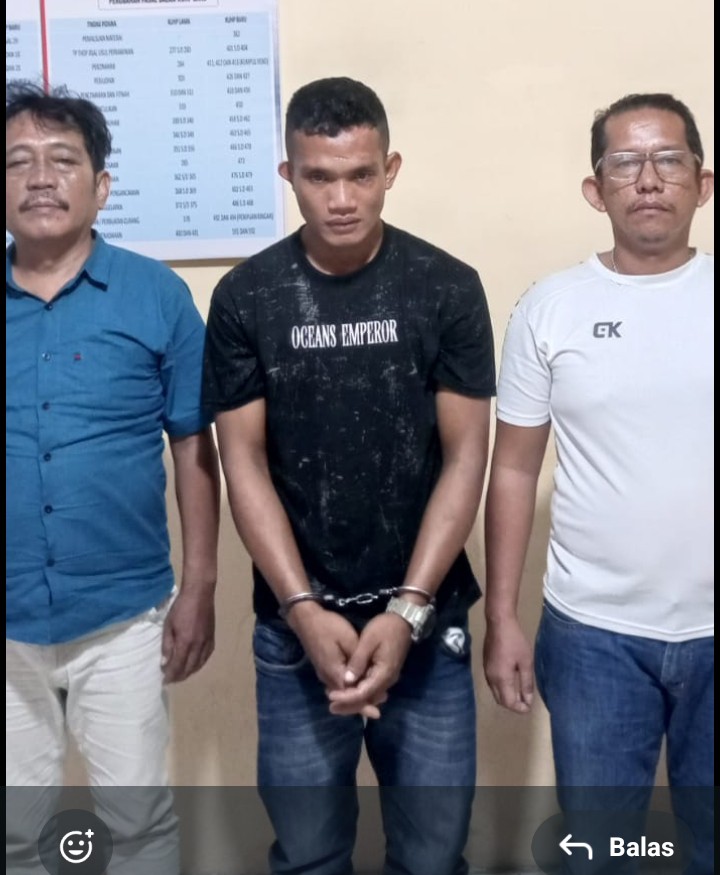 Polsek Bosar Maligas Tangkap Pelaku Penganiayaan Bersenjata Egrek, Satu Tersangka Masih Diburu.