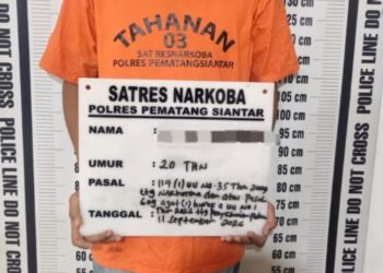 Polres Pematangsiantar Amankan Pemuda 20 Tahun Memiliki Ekstasi 8 Butir di Kos Kosan.
