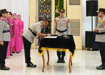 AKBP Dhana Noer Kurniawan S.I.K., M.M. Resmi Pimpin Polres Pematangsiantar, Siap Lanjutkan Penguatan Kamtibmas.