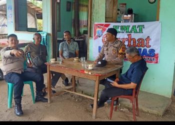 Polsek Siantar Martoba Jumat Curhat Kamtibmas Kepada Warga Kelurahan Tanjung Pinggir.