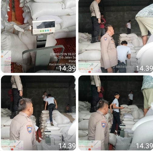 Bhabinkamtibmas Polsek Sianțar Martoba Dampingi Penjualan Jagung Petani Binaan.