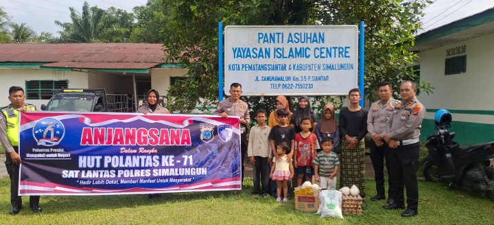 HUT Lalu Lintas Ke - 71, Satlantas Polres Simalungun Anjangsana & Bagikan Sembako ke Panti Asuhan.