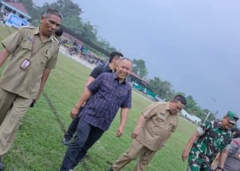 Ketua DPRD Kota Pematangsiantar Timbul Marganda Lingga, SH Saksikan Laga Pembuka Turnamen Sepak Bola Wali Kota Cup Tahun 2026.